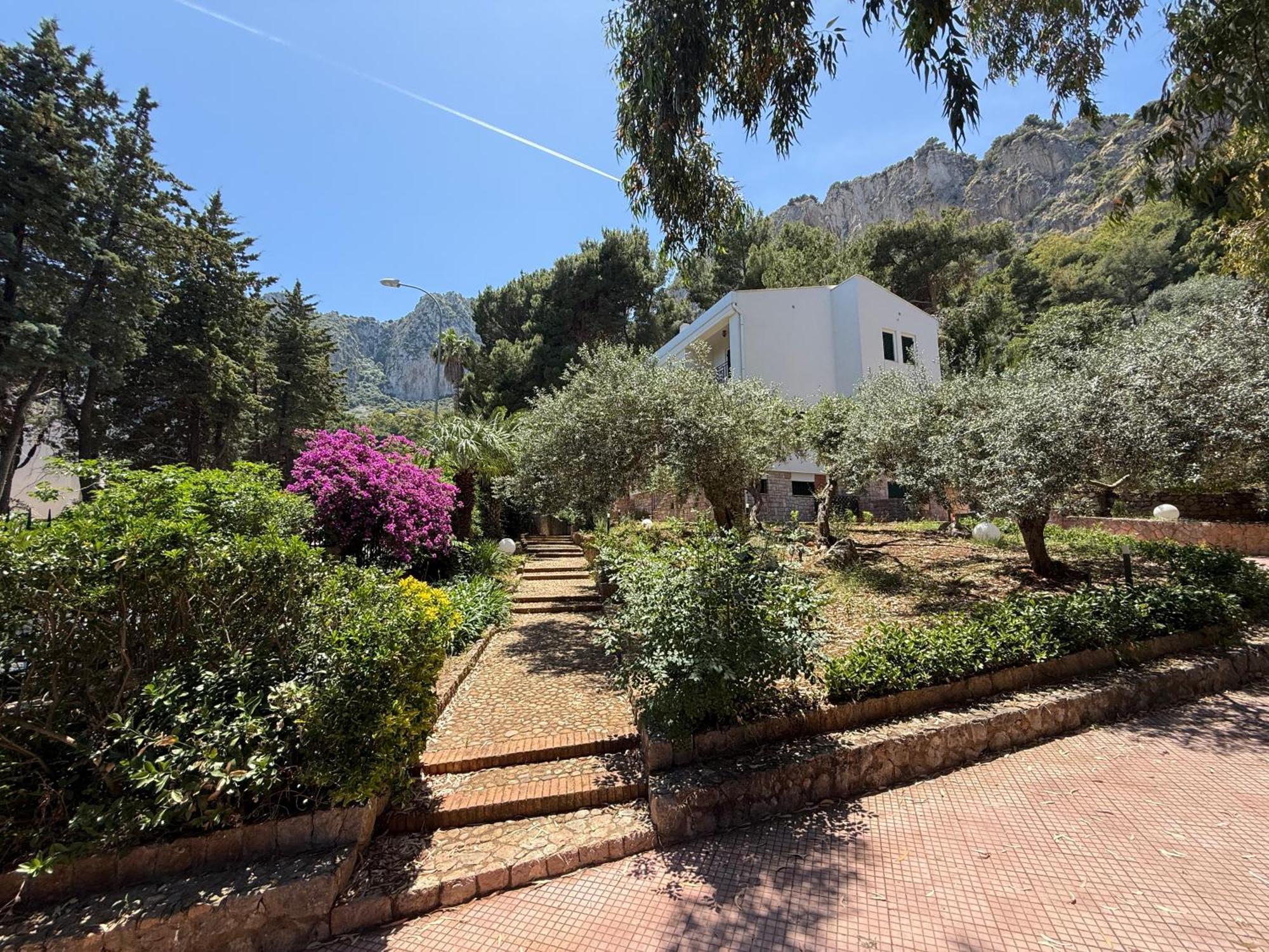Villa Rubino Mondello - By Rentalbeb Italy Palermo Exterior foto